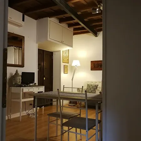 아파트 Cantoni Small